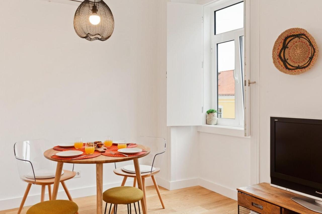 Modern Portuguese 1 Bedroom Apartment In Belem リスボン エクステリア 写真